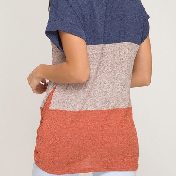 Color Block Dolman Side Front Twist Tunic Tee! - Picture 7 of 11
